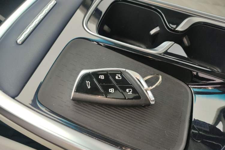 Used SAIC MAXUS G90 2022 2.0T Interstellar Six-Seater Edition Interior 1