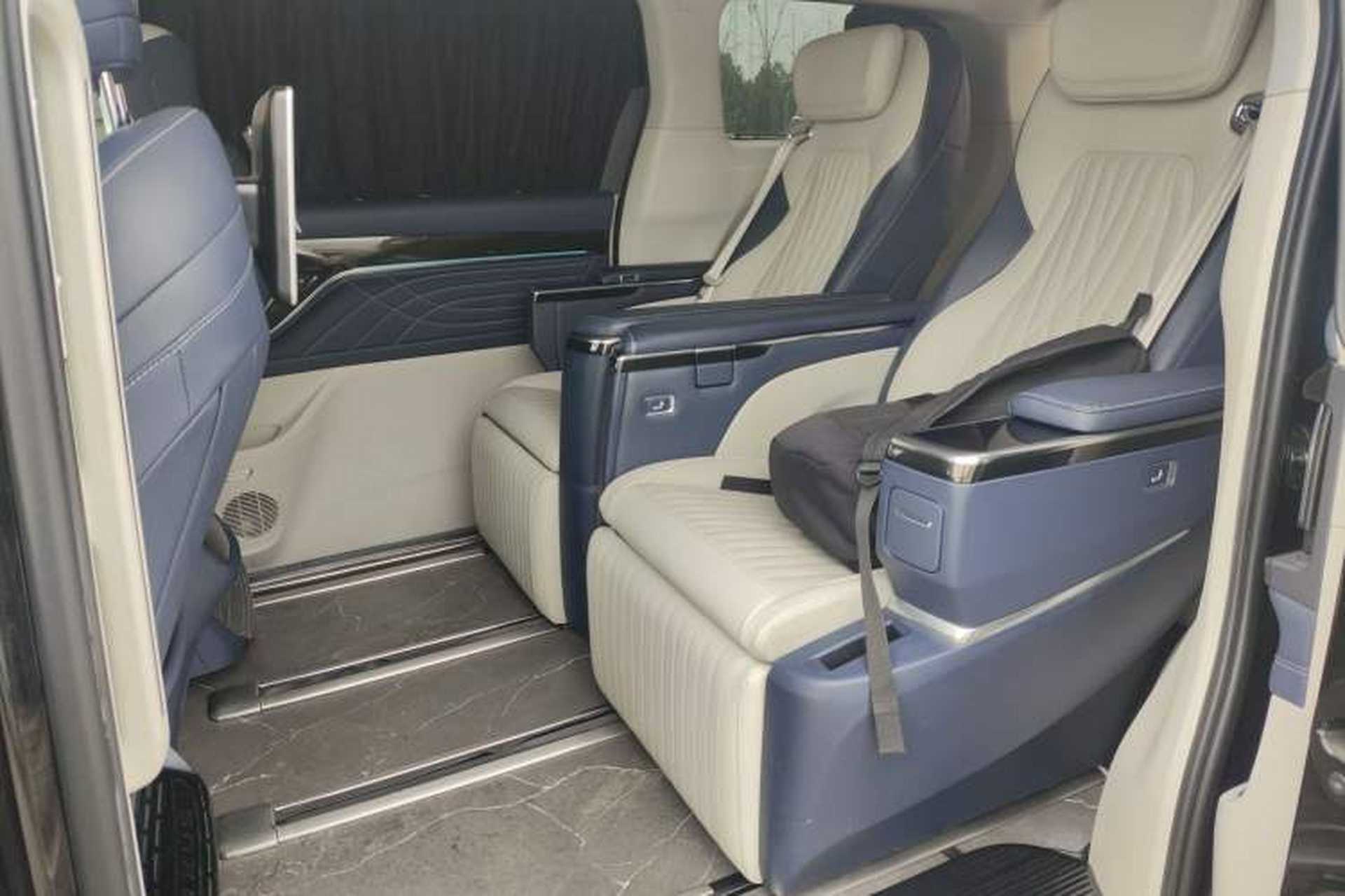Used SAIC MAXUS G90 2022 2.0T Interstellar Six-Seater Edition Interior 4
