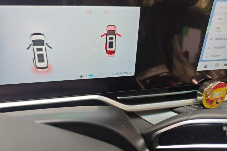 Used SAIC MAXUS G90 2022 2.0T Interstellar Seven-Seater Odometer Close Up
