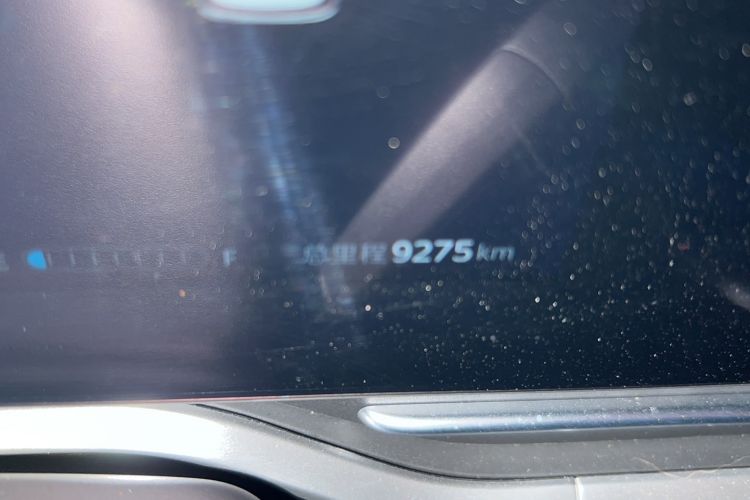 Used SAIC MAXUS G90 2022 2.0T Galaxy Seven-Seater Version Odometer Close Up