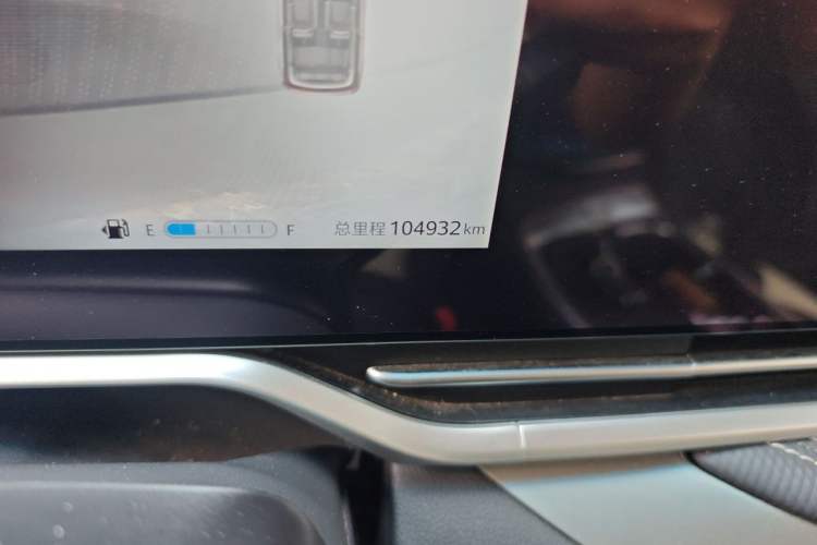 Used SAIC MAXUS G90 2022 2.0T Xingyun Seven-Seater Version Odometer Close Up