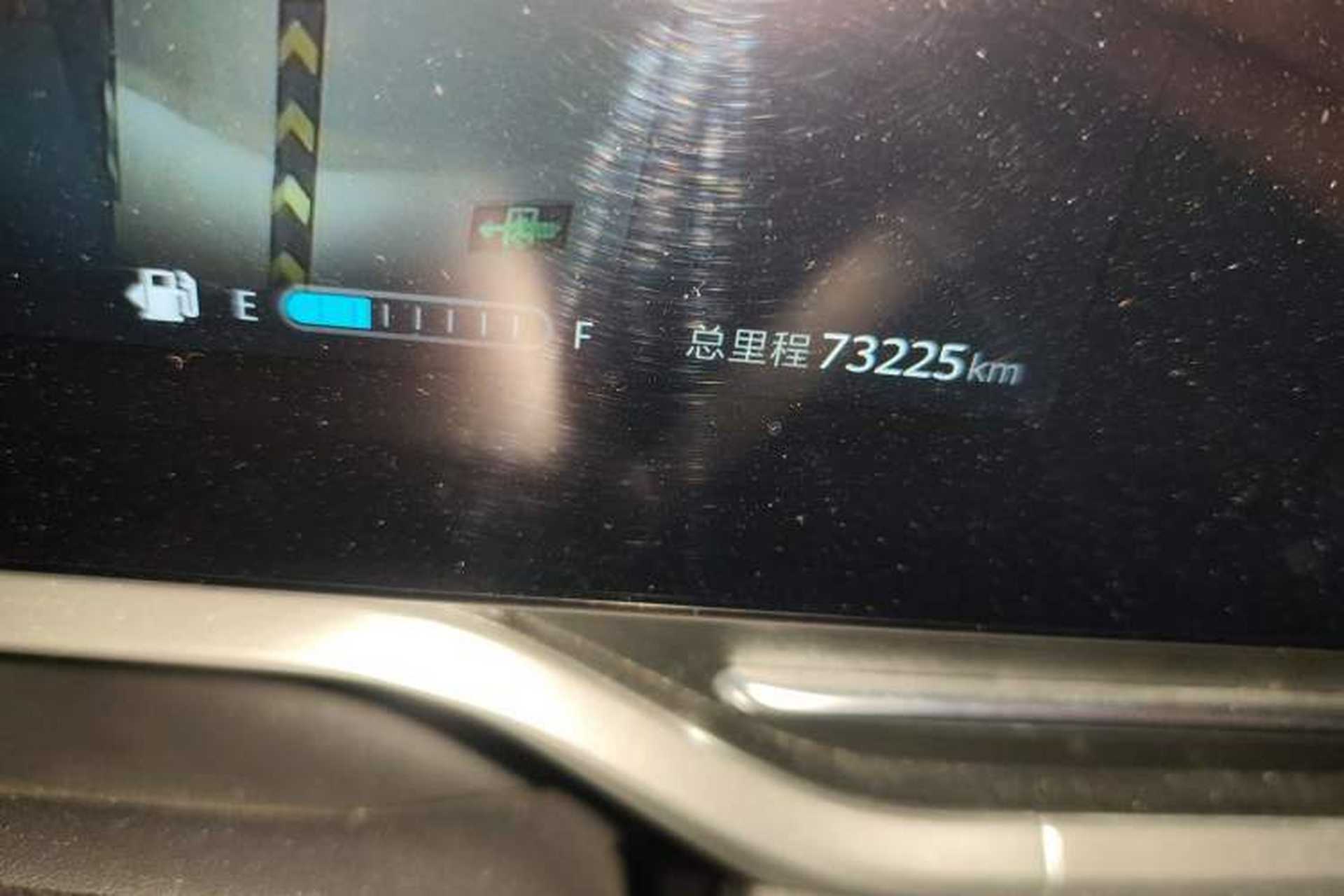 Used SAIC MAXUS G90 2022 2.0T Xinghan Executive Seven-Seater Odometer Close Up