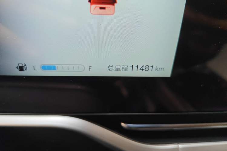 Used SAIC MAXUS G90 2022 2.0T Galaxy Seven-Seater Version Odometer Close Up