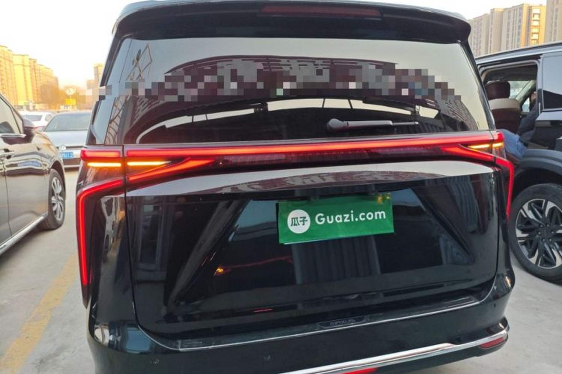 Used SAIC MAXUS G90 2022 2.0T Interstellar Six-Seater Edition Rear