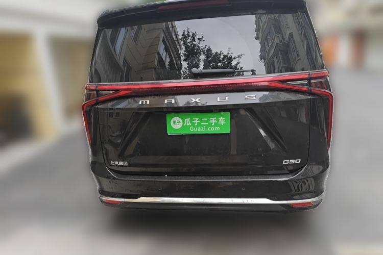 Used SAIC MAXUS G90 2022 2.0T Galaxy Seven-Seater Version Rear