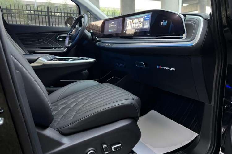 Used SAIC MAXUS G90 2022 2.0T Galaxy Seven-Seater Version Right Front Seat