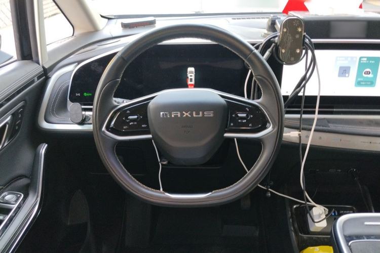 Used SAIC MAXUS G90 2022 2.0T Starry Seven-Seater Steering Wheel