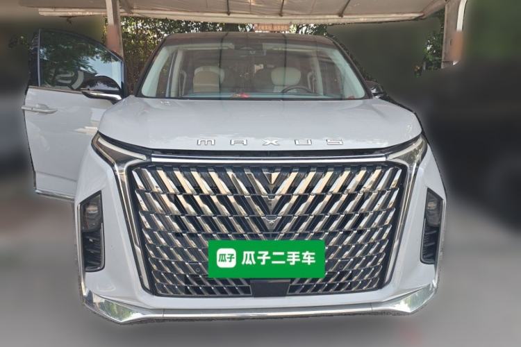 Used SAIC MAXUS G90 2022 2.0T Interstellar Seven-Seater Front
