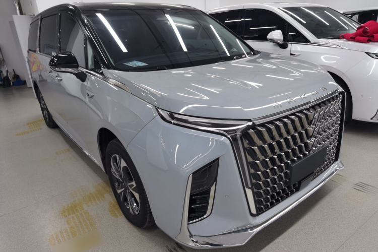 Used SAIC MAXUS G90 2022 2.0T Galaxy Seven-Seater Version Exterior 2