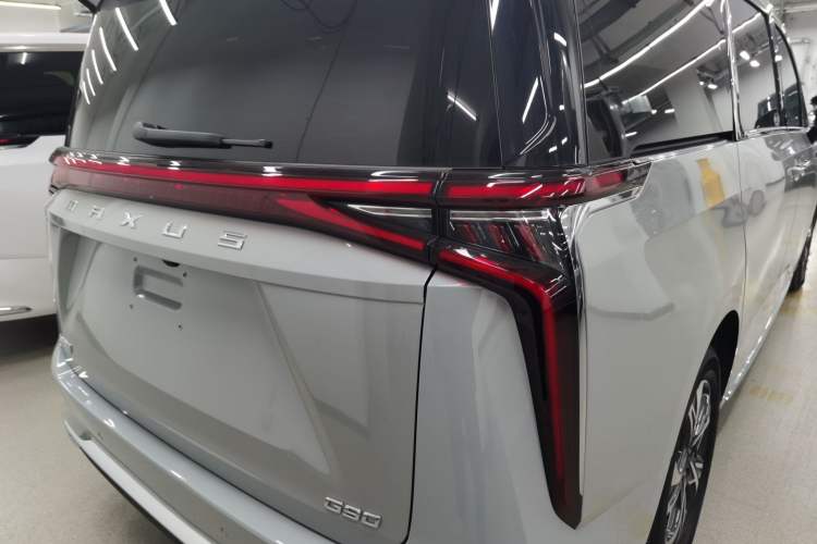 Used SAIC MAXUS G90 2022 2.0T Galaxy Seven-Seater Version Exterior 6