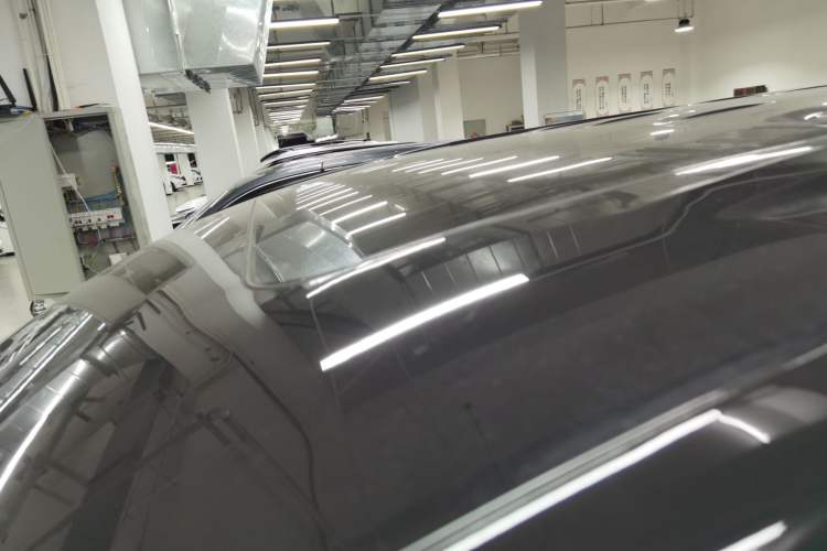 Used SAIC MAXUS G90 2022 2.0T Galaxy Seven-Seater Version Roof