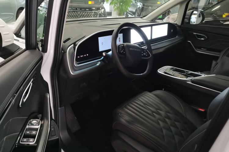 Used SAIC MAXUS G90 2022 2.0T Galaxy Seven-Seater Version Driver Seat