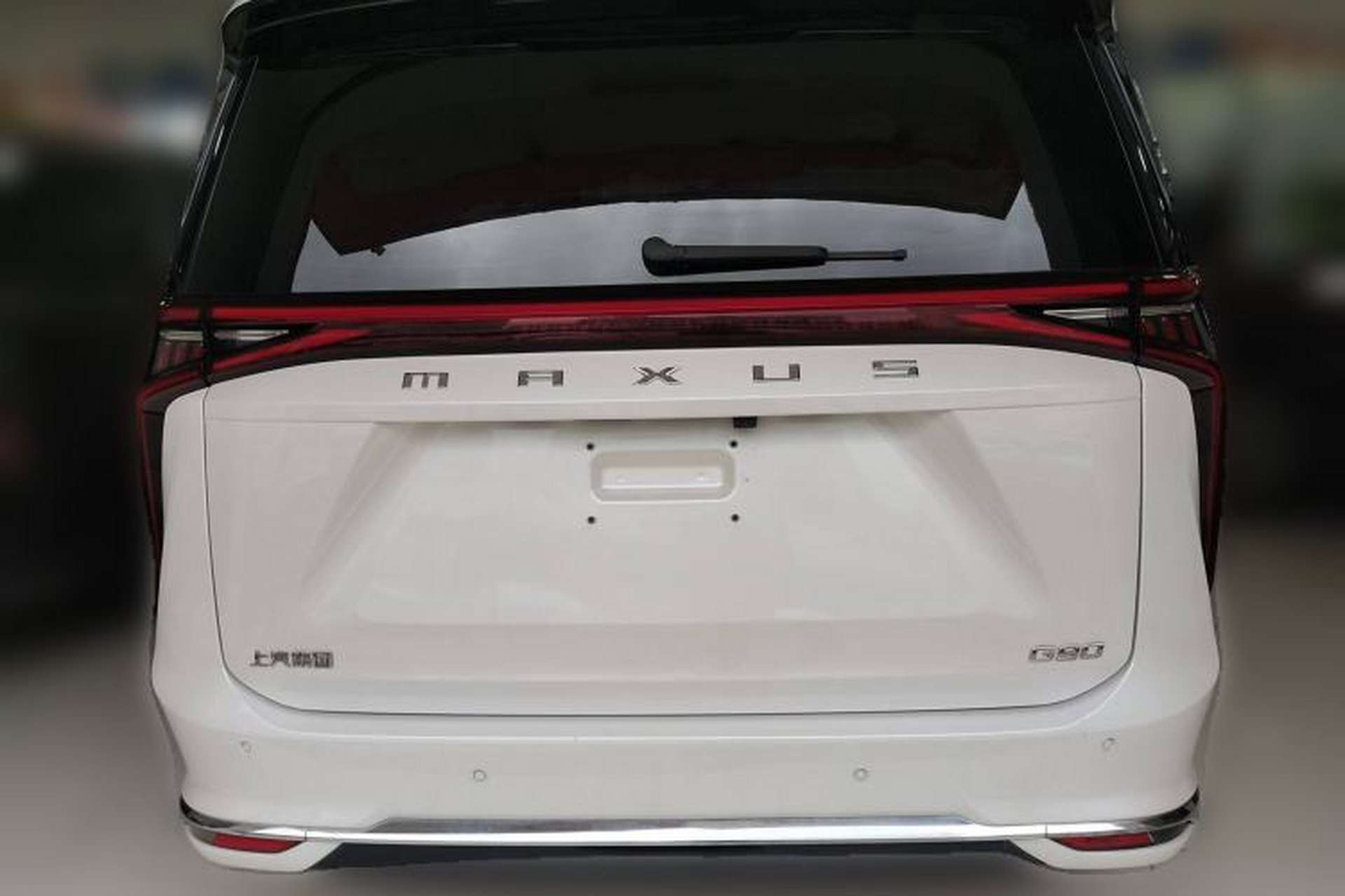 Used SAIC MAXUS G90 2022 2.0T Galaxy Seven-Seater Version Rear