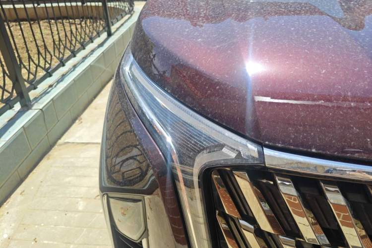Used SAIC MAXUS G90 2022 2.0T Galaxy Seven-Seater Version Right Front Headlight