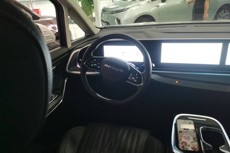 Used SAIC MAXUS G90 2022 2.0T Galaxy Seven-Seater Version Steering Wheel