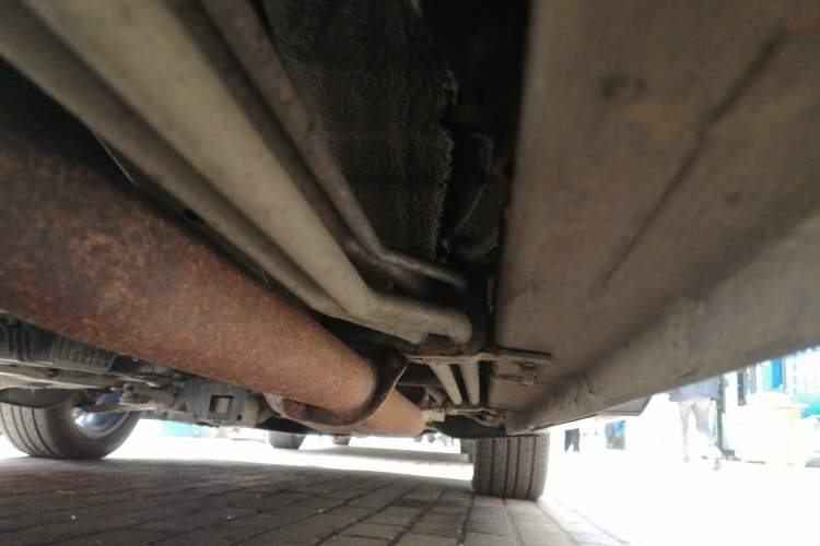 Used SAIC MAXUS G90 2022 2.0T Xingyun Seven-Seater Version Chassis Rear Right