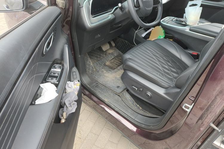 Used SAIC MAXUS G90 2022 2.0T Galaxy Seven-Seater Version Driver Seat