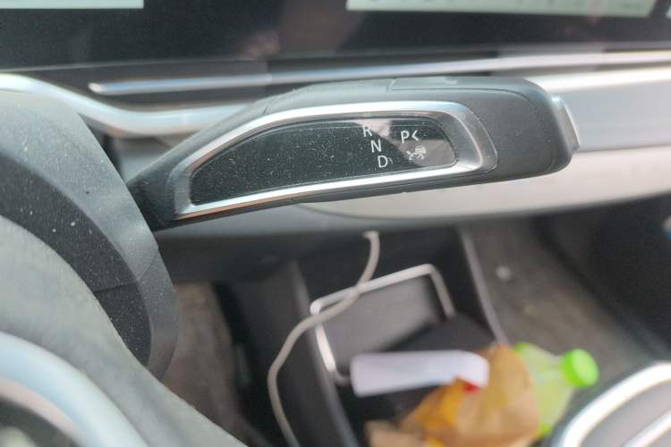 Used SAIC MAXUS G90 2022 2.0T Galaxy Seven-Seater Version Gear Lever