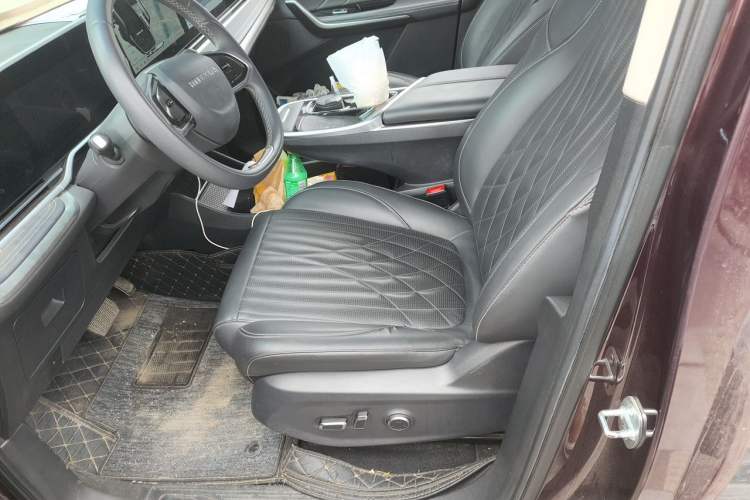 Used SAIC MAXUS G90 2022 2.0T Galaxy Seven-Seater Version Left Front Seat