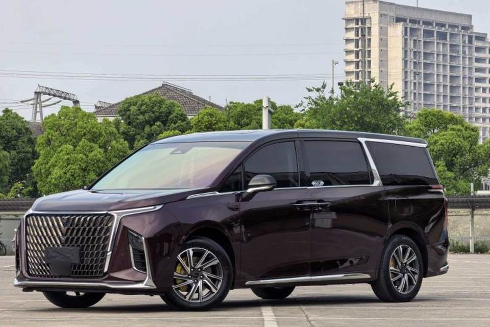 SAIC MAXUS G90 2022