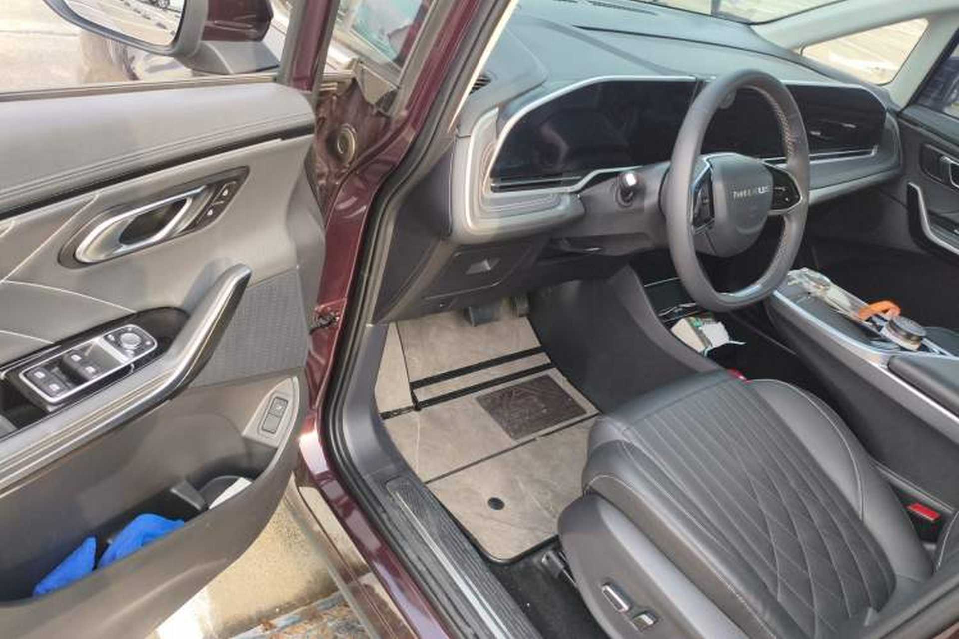 Used SAIC MAXUS G90 2022 2.0T Xingyun Seven-Seater Version Driver Seat