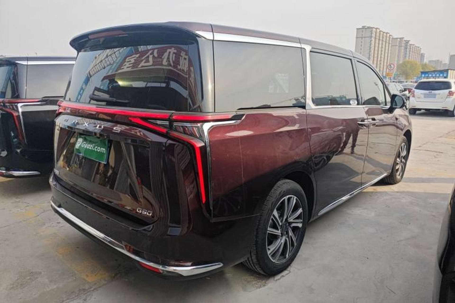 Used SAIC MAXUS G90 2022 2.0T Xingyun Seven-Seater Version Exterior 5