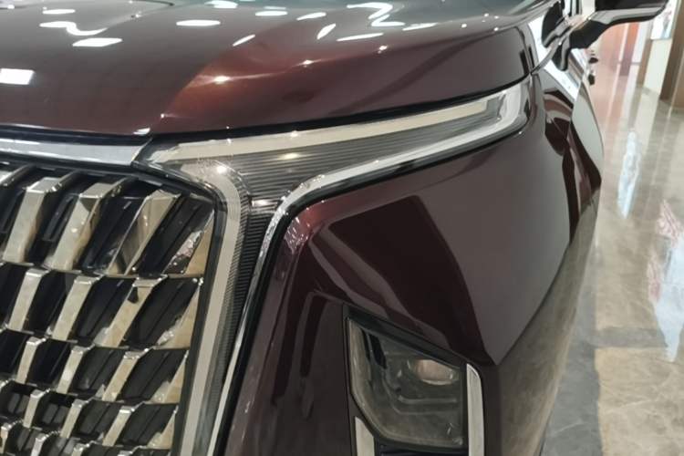 Used SAIC MAXUS G90 2022 2.0T Starry Seven-Seater Left Front Headlight