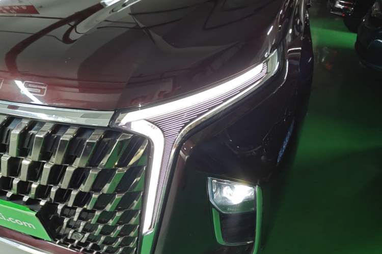 Used SAIC MAXUS G90 2022 2.0T Interstellar Seven-Seater Left Front Headlight