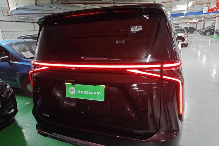 Used SAIC MAXUS G90 2022 2.0T Interstellar Seven-Seater Rear
