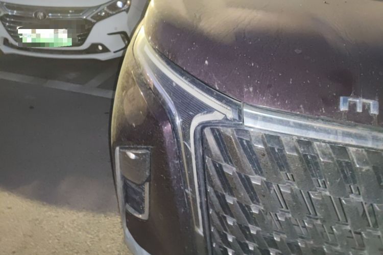 Used SAIC MAXUS G90 2022 2.0T Xingyun Seven-Seater Version Right Front Headlight
