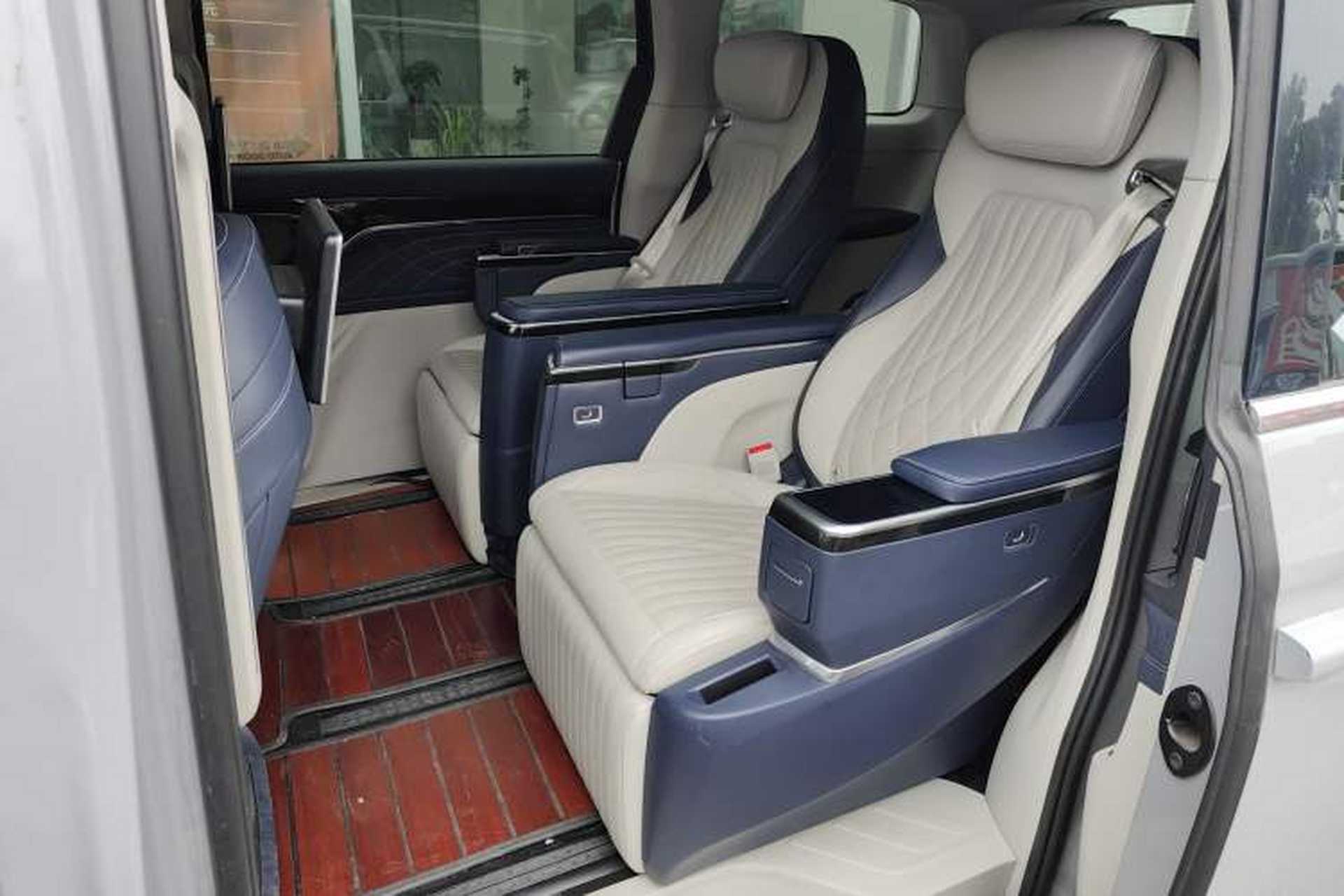 Used SAIC MAXUS G90 2022 2.0T Interstellar Six-Seater Edition Interior 1