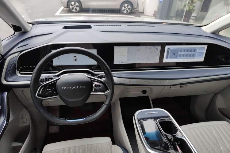 Used SAIC MAXUS G90 2022 2.0T Interstellar Six-Seater Edition Interior 3