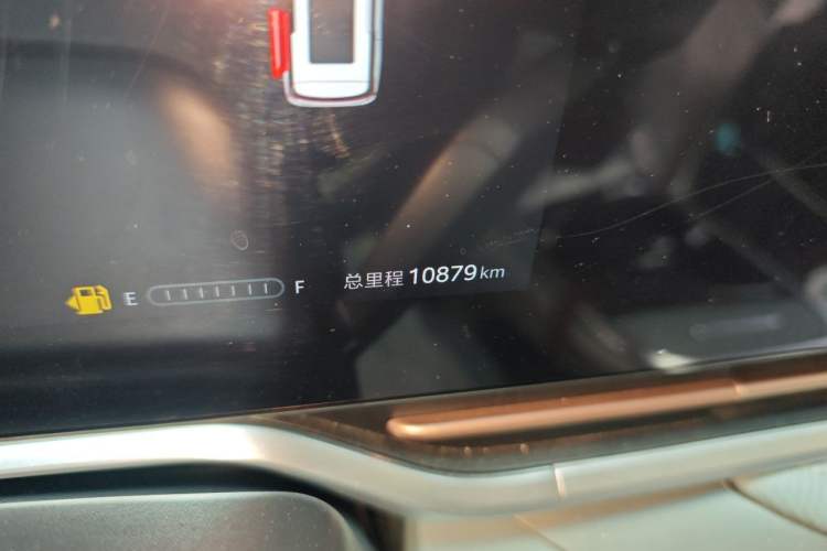 Used SAIC MAXUS G90 2022 2.0T Interstellar Seven-Seater Odometer Close Up