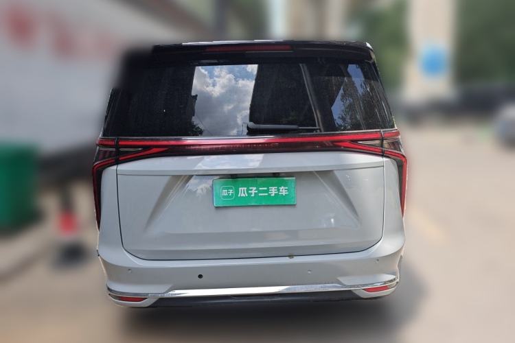 Used SAIC MAXUS G90 2022 2.0T Interstellar Seven-Seater Rear