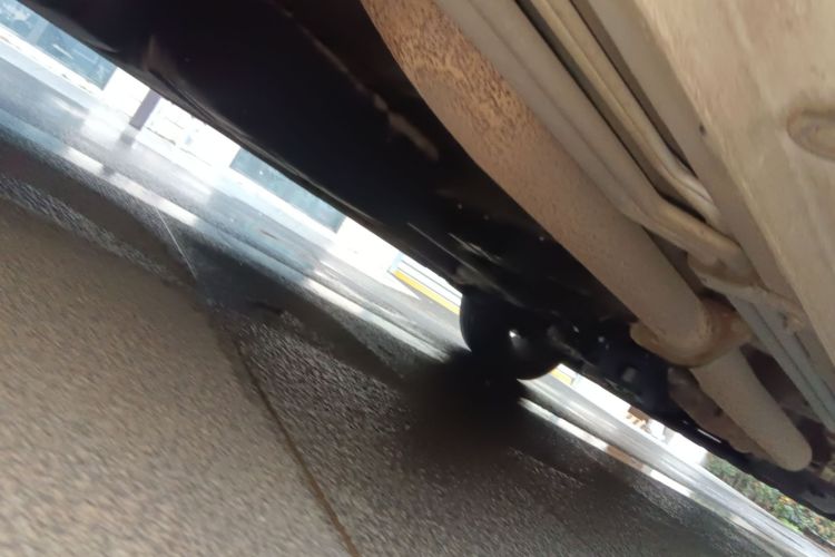 Used SAIC MAXUS G90 2022 2.0T Interstellar Seven-Seater Chassis Rear Right