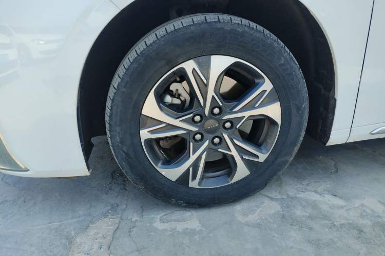 Used SAIC MAXUS G90 2022 2.0T Galaxy Seven-Seater Version Exterior 4