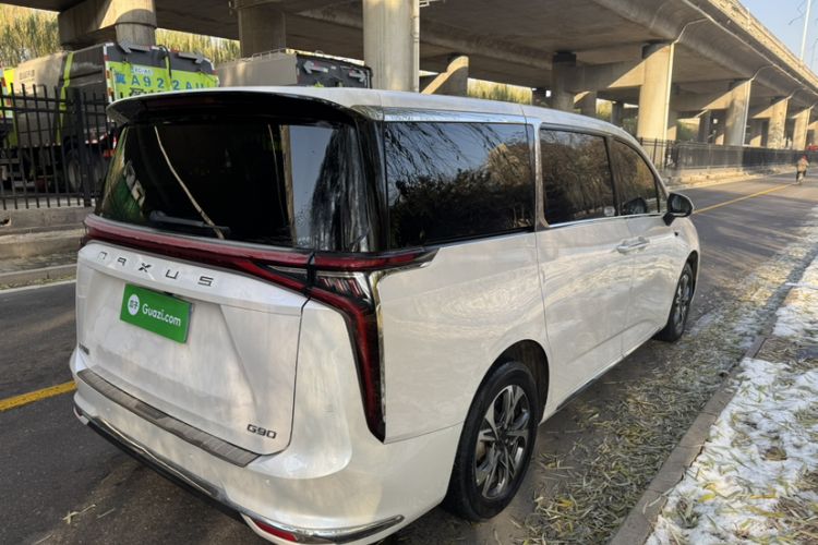 Used SAIC MAXUS G90 2022 2.0T Starry Seven-Seater Exterior 5