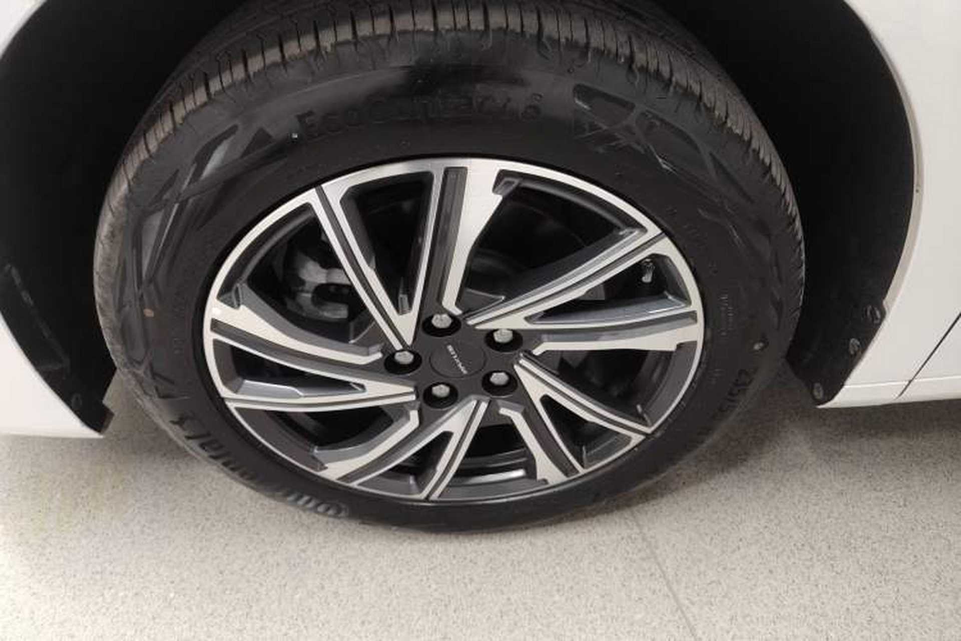 Used SAIC MAXUS G90 2022 2.0T Interstellar Flagship Edition Exterior 7