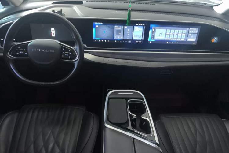 Used SAIC MAXUS G90 2022 2.0T Interstellar Seven-Seater Interior 1