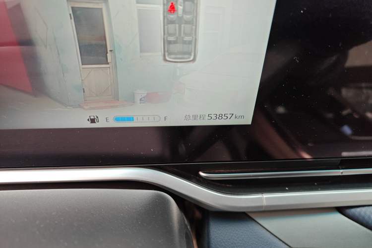 Used SAIC MAXUS G90 2022 2.0T Xingyun Seven-Seater Version Odometer Close Up