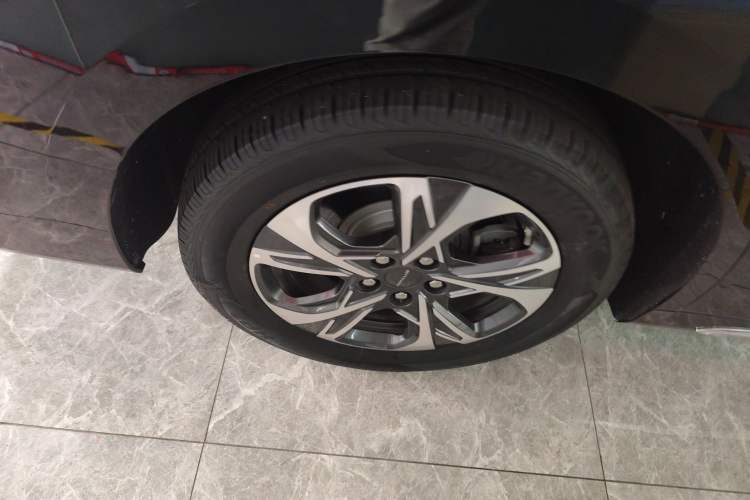 Used SAIC MAXUS G90 2023 2.0T Starry Seven-Seater Exterior 8