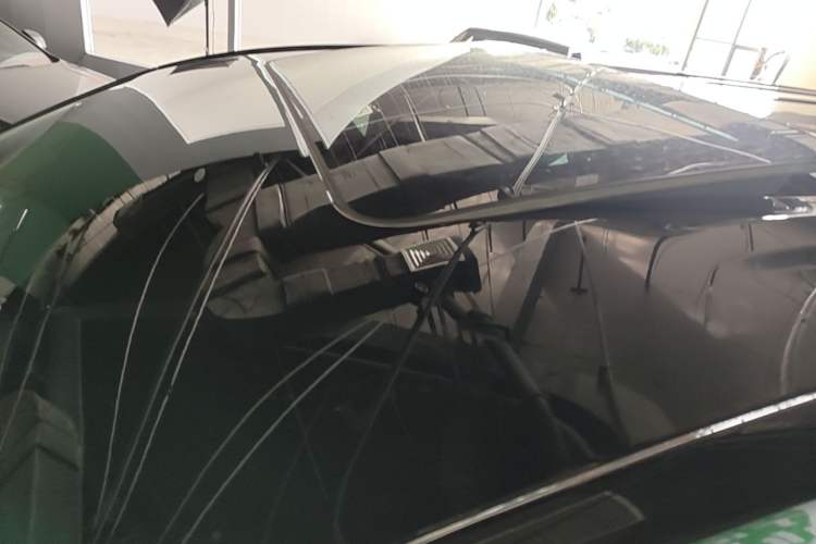 Used SAIC MAXUS G90 2023 2.0T Galaxy Seven-Seater Edition Roof
