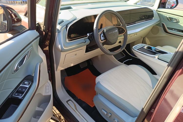 Used SAIC MAXUS G90 2023 2.0T Interstellar Six-Seater Version Driver Seat