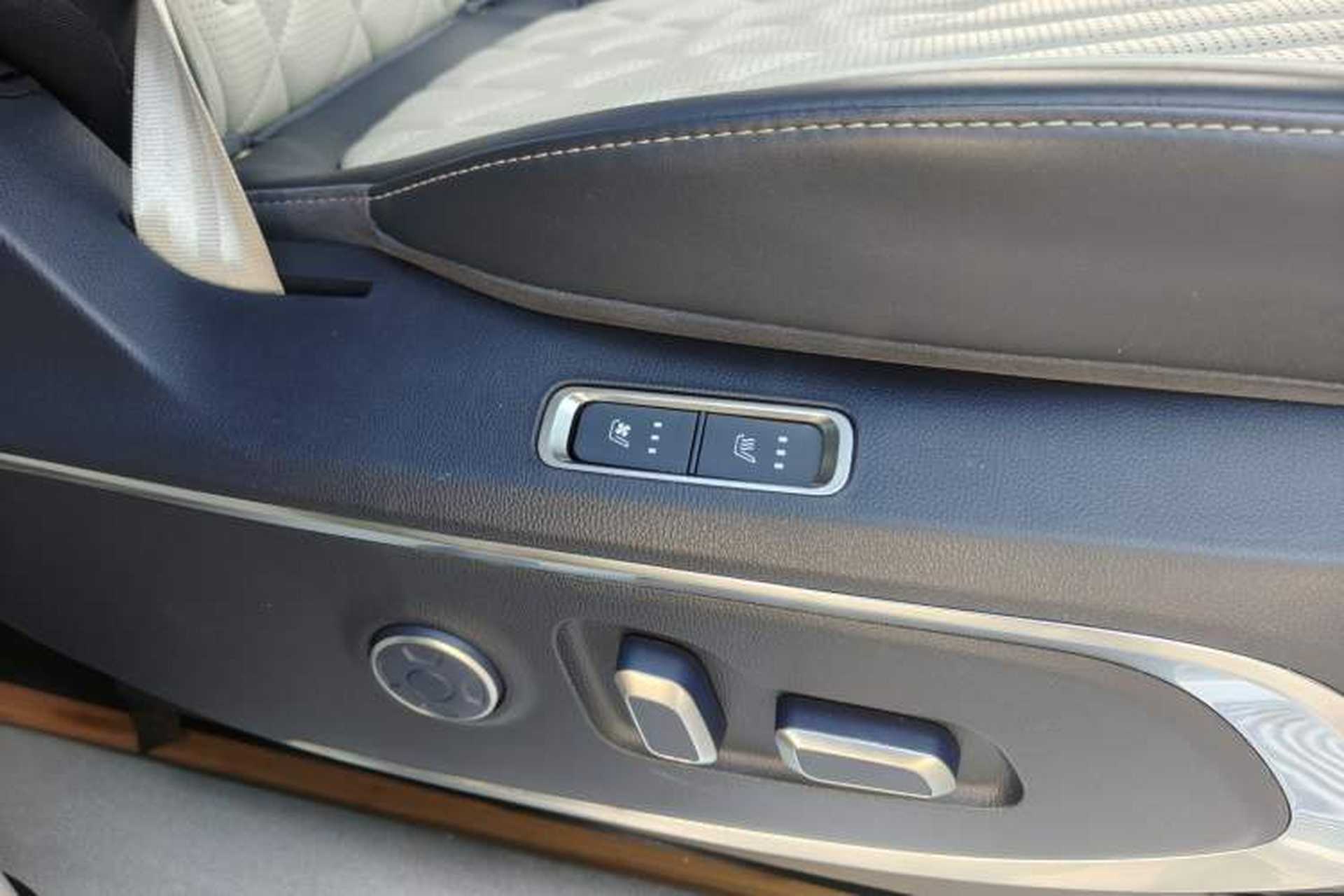 Used SAIC MAXUS G90 2023 2.0T Xingyun 7-Seater Version Interior 10