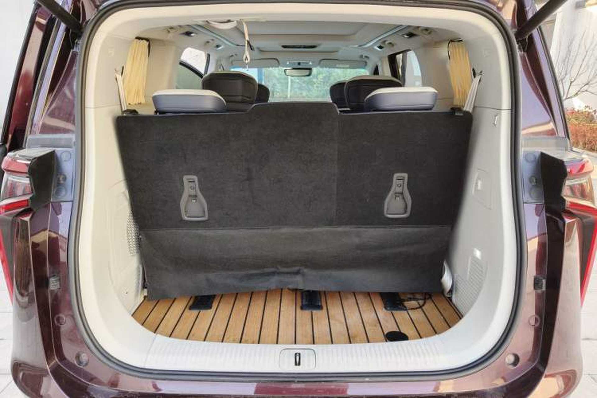 Used SAIC MAXUS G90 2023 2.0T Xingyun 7-Seater Version Interior 15