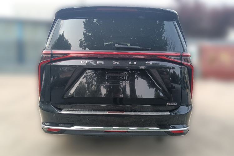 Used SAIC MAXUS G90 2024 2.0T Starlight Seven-Seater Rear