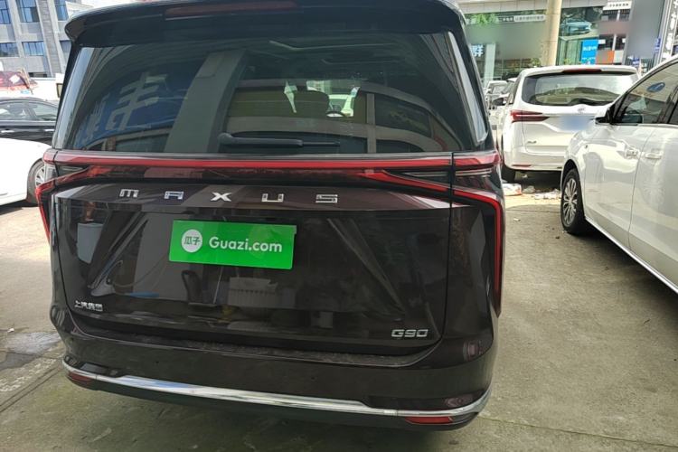 Used SAIC MAXUS G90 2024 2.0T Xinghan Seven-Seater Version Rear