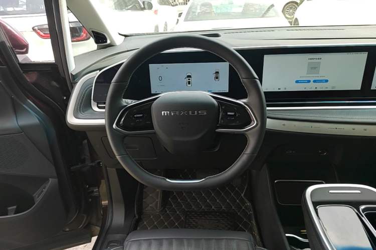 Used SAIC MAXUS G90 2024 2.0T Xinghan Seven-Seater Version Steering Wheel