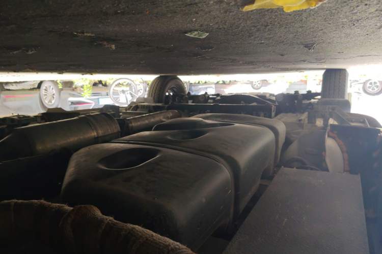 Used SAIC MAXUS H90 RV  Chassis Rear Left