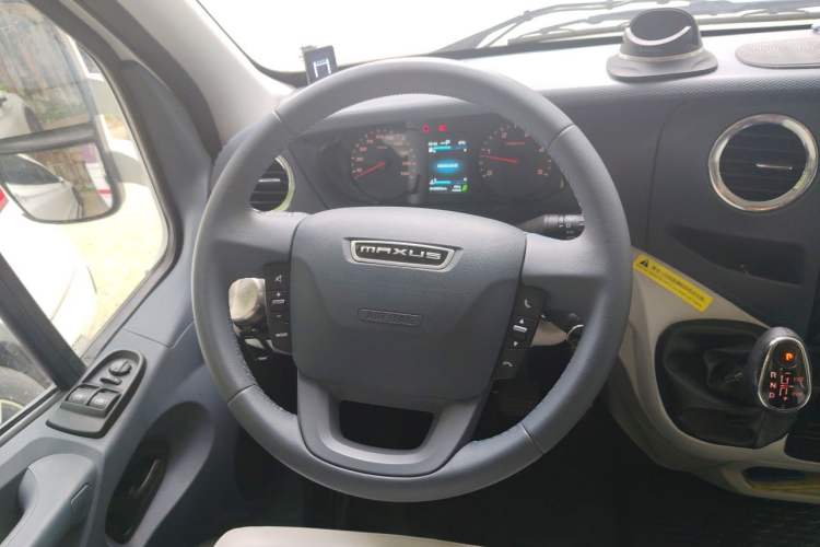 Used SAIC MAXUS H90 RV  Steering Wheel